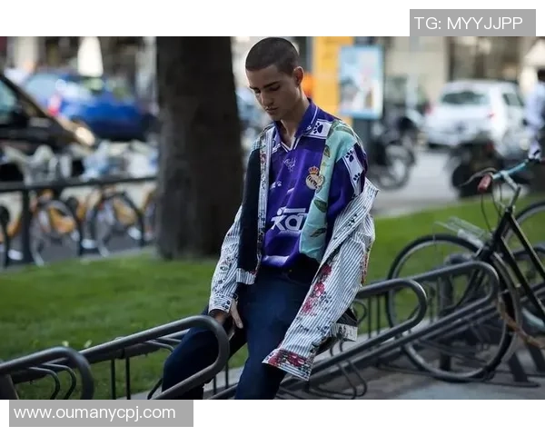 国外足球明星日常穿搭风格解析时尚潮流与个性展示